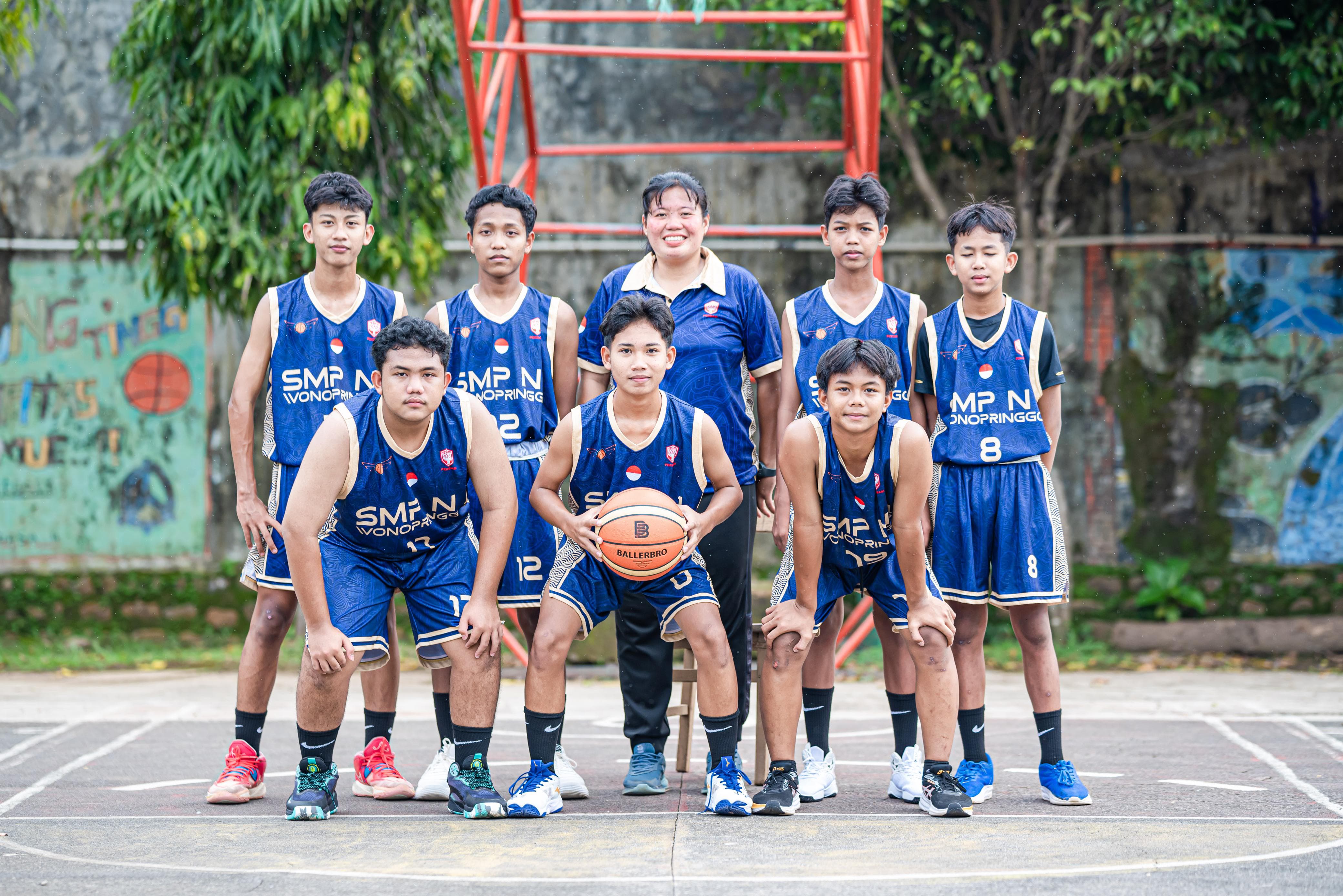 Gambar 2 - Basket