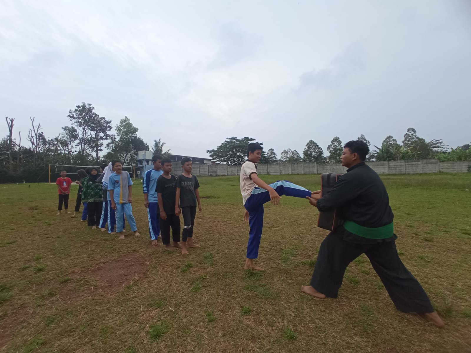 Gambar 2 - Pencak Silat